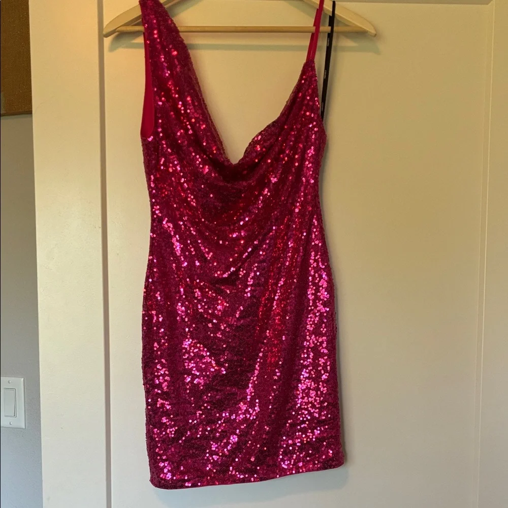 Forever 21 Fuchsia Sequin Mini Dress - Picture 1 of 5